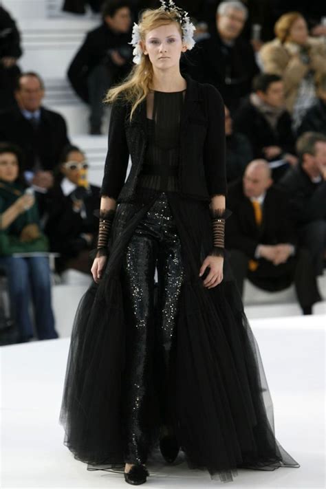 2006 couture chanel|Chanel couture collection.